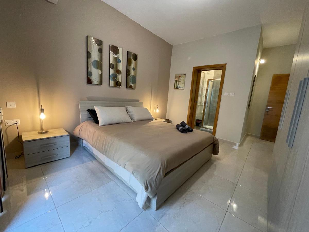 Verdi Apartment - Spacious Modern Apartment, Close To Valletta Santa Vennera Exterior photo