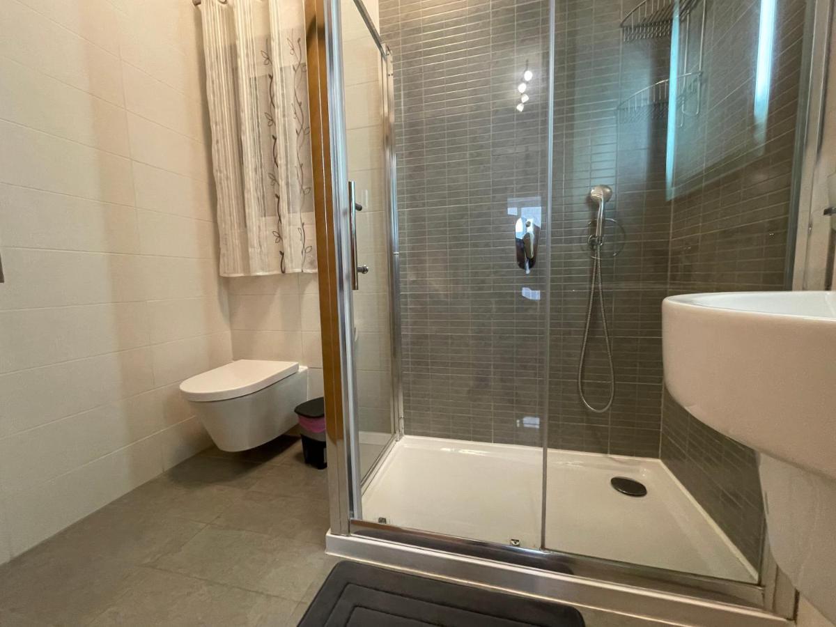Verdi Apartment - Spacious Modern Apartment, Close To Valletta Santa Vennera Exterior photo